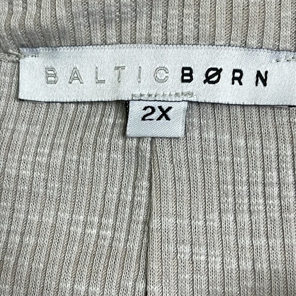 Baltic Born Henley Gray Button-Up drop shoulder long Sleeve Top size 2X - Picture 6 of 10